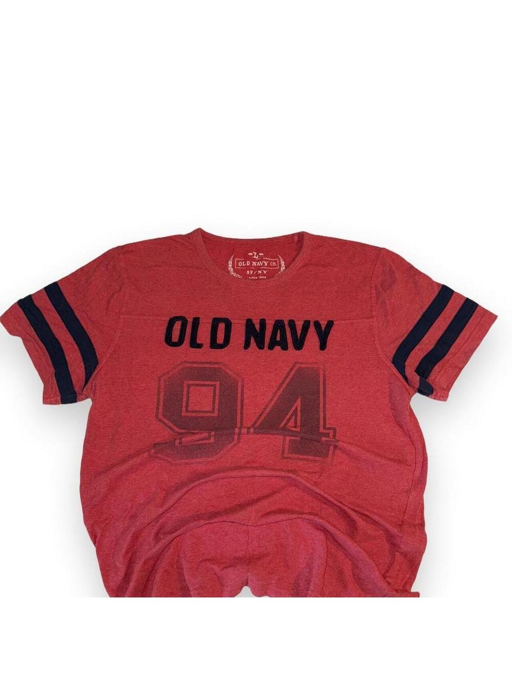 Old Navy Men's Red Tshirt